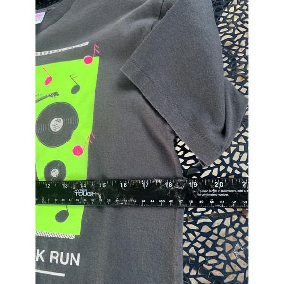 Elvis Presley International 5k Run 1993 black and red cotton t-shirt Size M - Picture 6 of 7